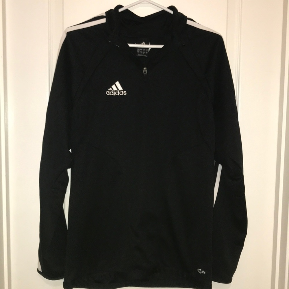 👕 Adidas Pullover Sweater